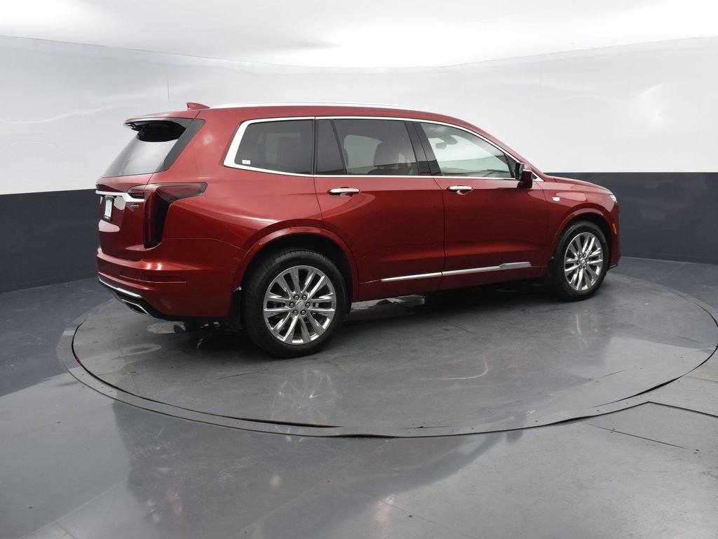 2025 Cadillac XT6 Premium Luxury photo 4