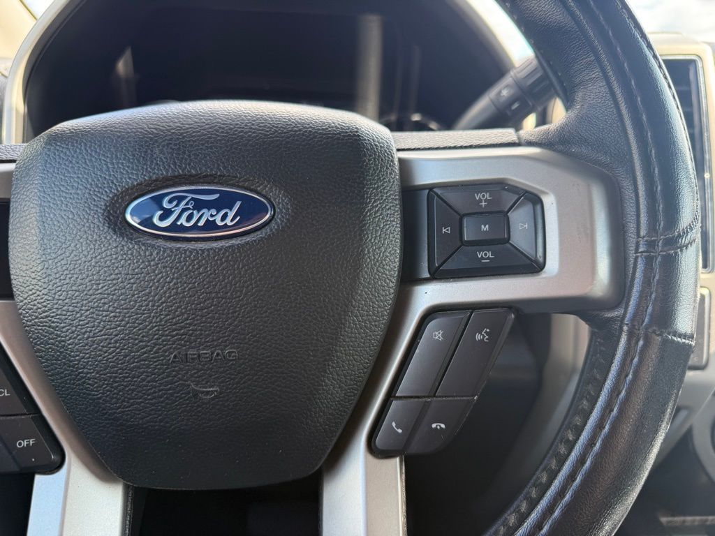 2019 Ford F-250 Lariat photo 9