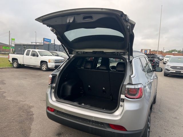 2024 Jeep Compass Limited photo 10