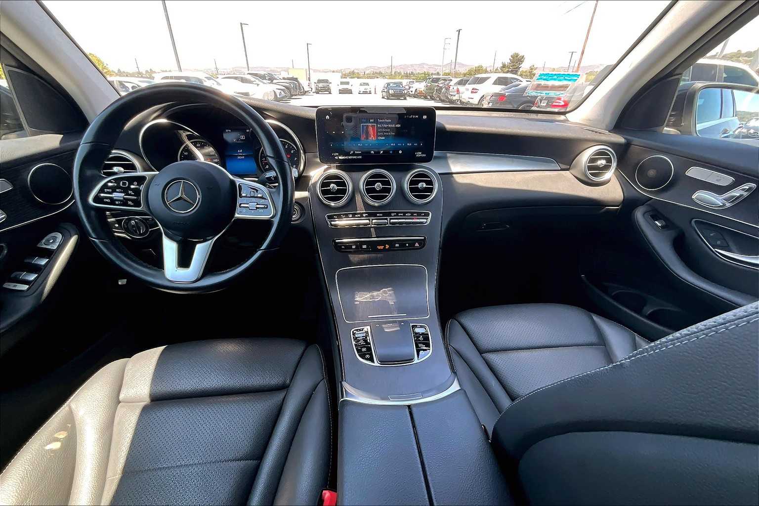 2022 Mercedes Benz GLC 300 photo 15