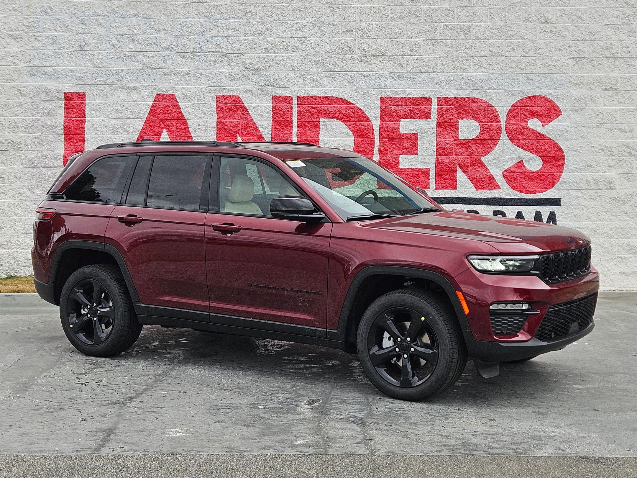 2025 Jeep Grand Cherokee Limited's photo