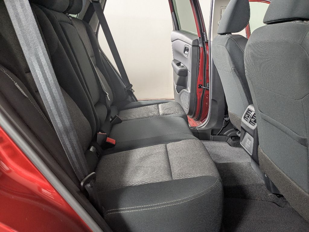 2026 Nissan Rogue SV photo 17