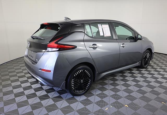 2024 Nissan Leaf SV Plus photo 2