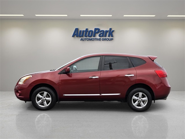 2013 Nissan Rogue S photo 3
