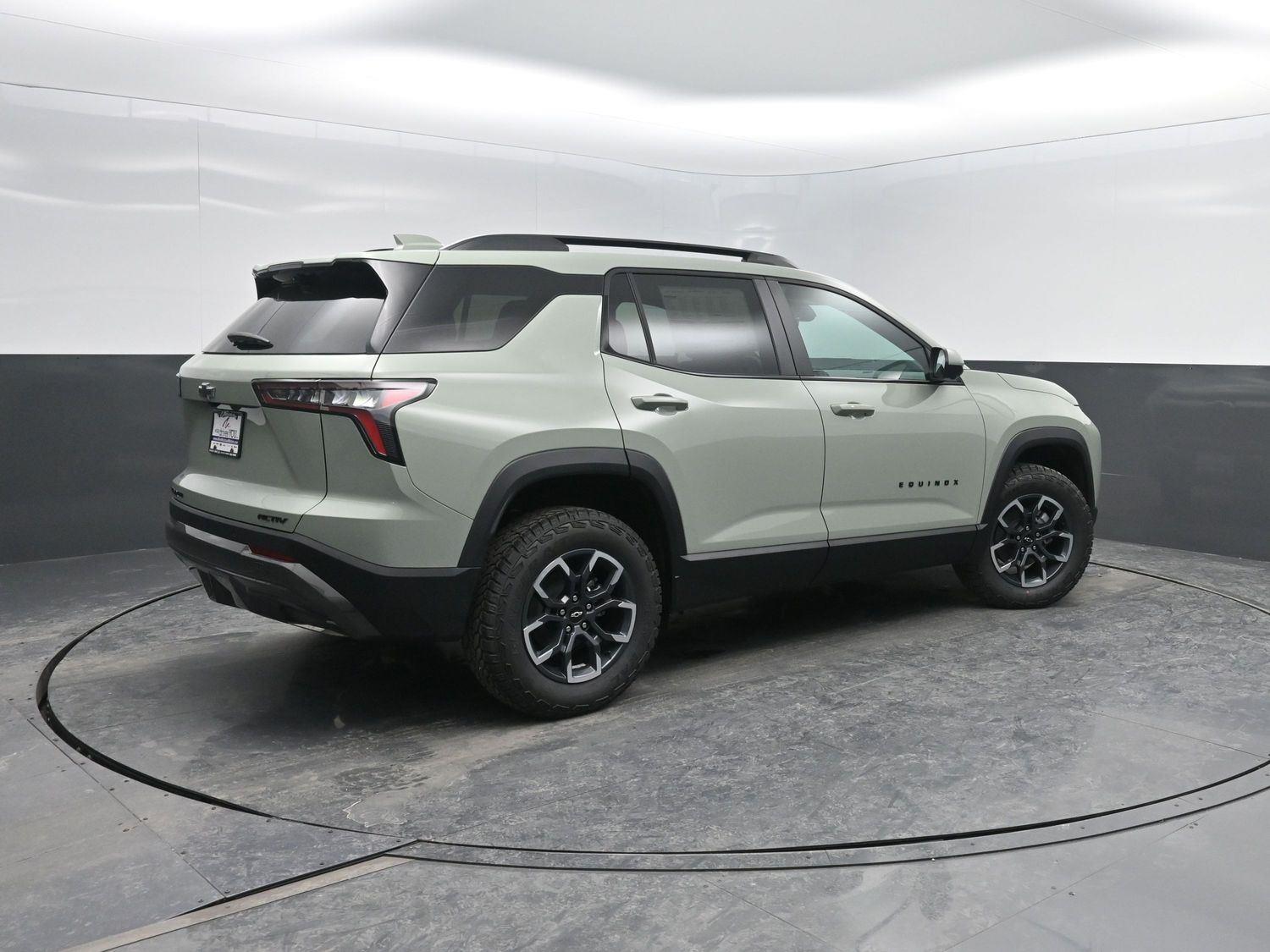 2026 Chevrolet Equinox ACTIV's photo