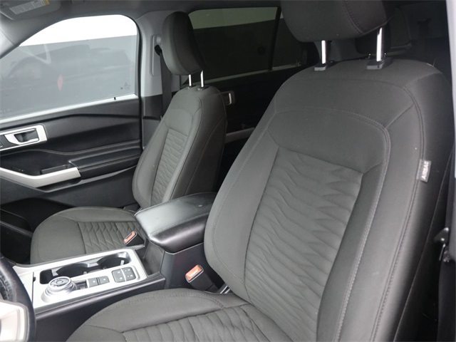 2021 Ford Explorer XLT photo 29