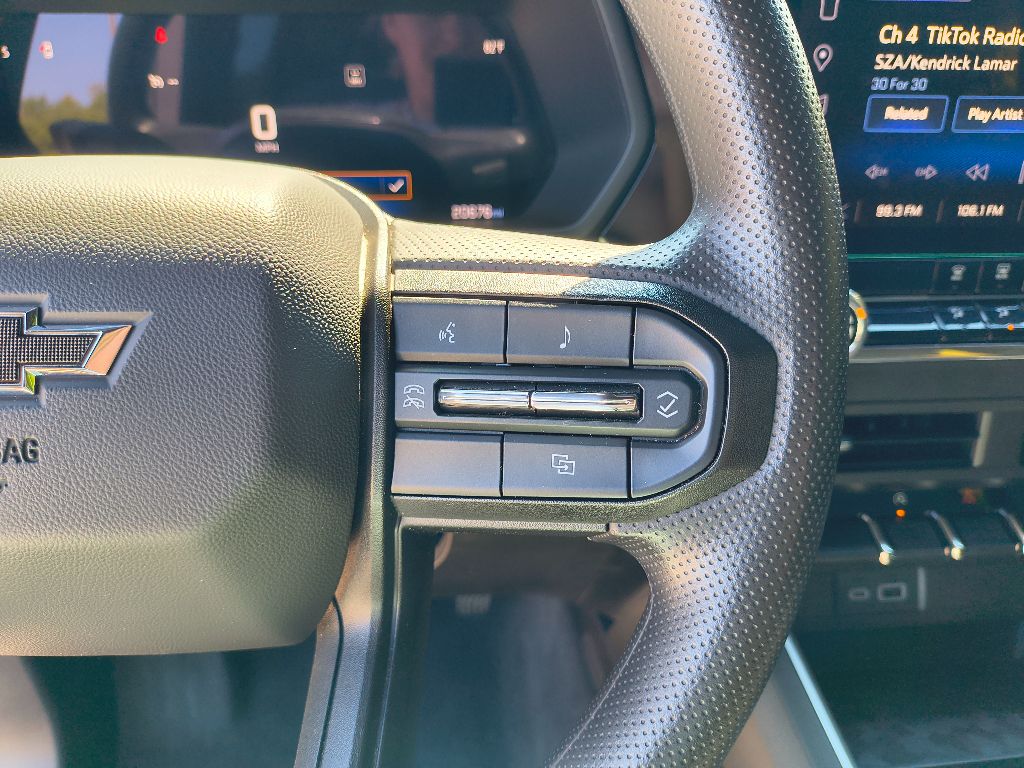 2024 Chevrolet Colorado Trail Boss photo 19