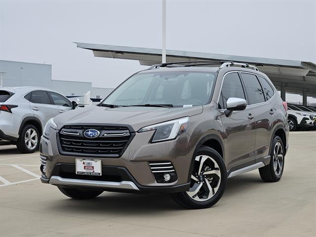 2024 Subaru Forester Touring's photo