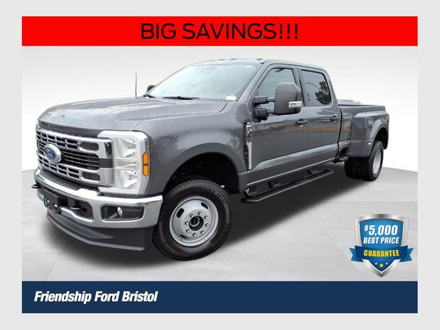 2026 Ford F-350 Base's photo