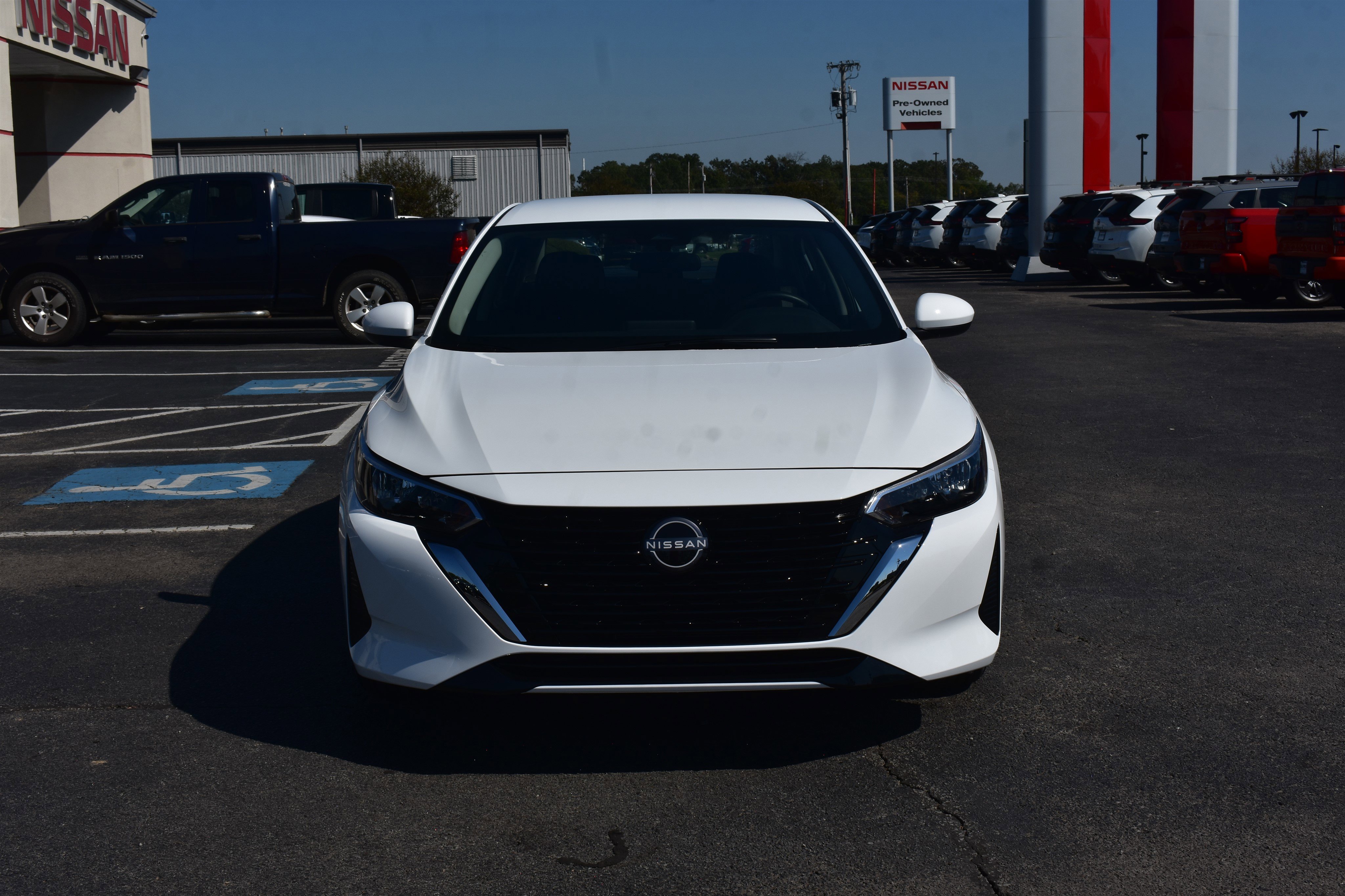 2025 Nissan Sentra S photo 2