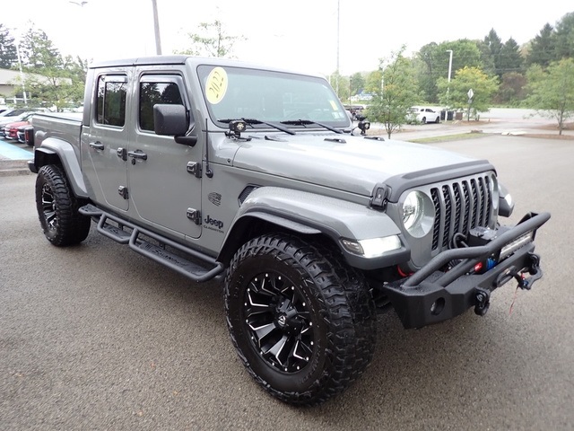 2022 Jeep Gladiator Sport photo 7