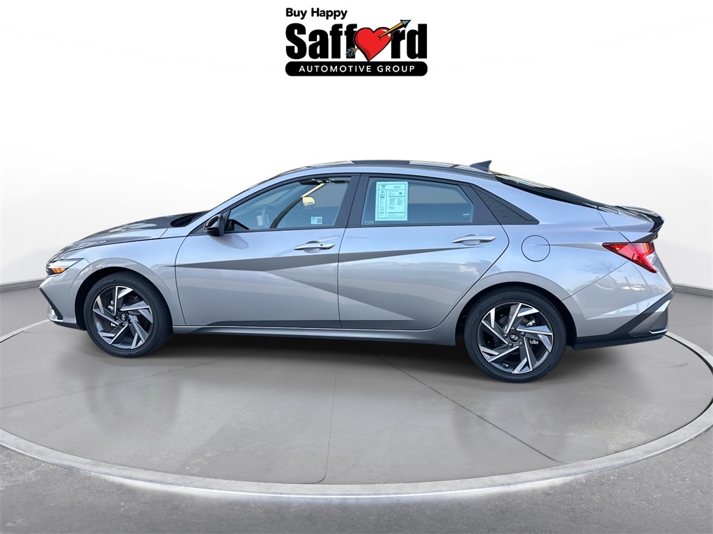 2025 Hyundai Elantra Hybrid SEL Sport photo 4