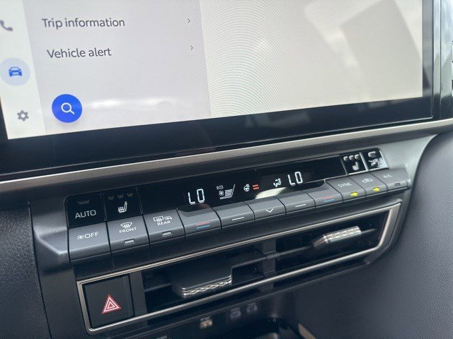 2025 Toyota Camry XSE photo 16