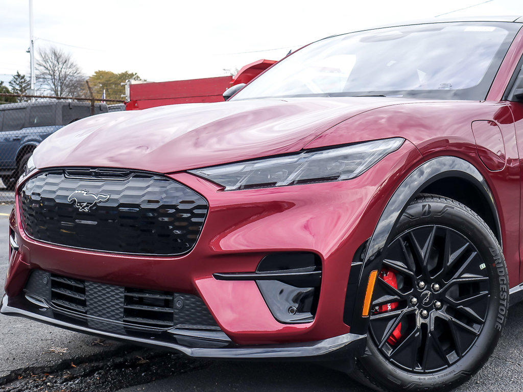 2025 FORD MUSTANG MACH-E - Image 2
