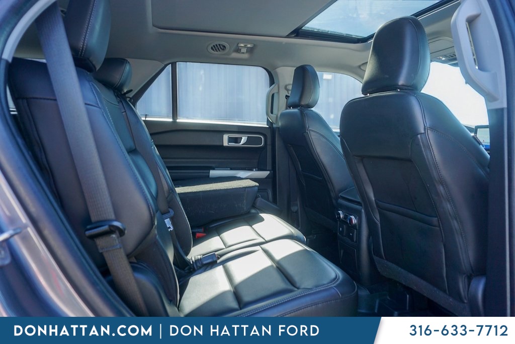 2022 Ford Explorer XLT photo 23