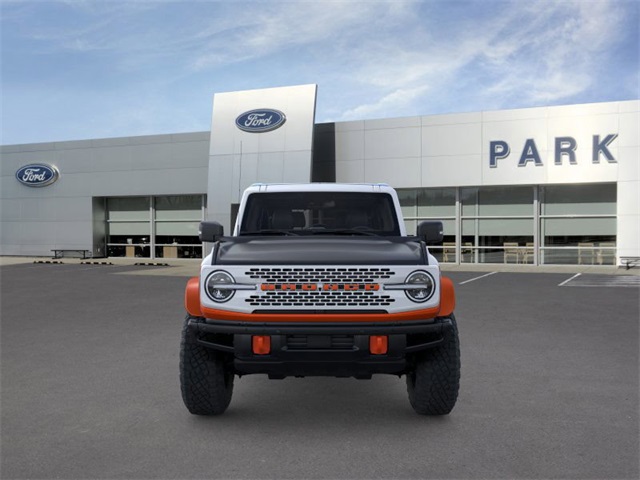 2025 Ford Bronco First Edition photo 6