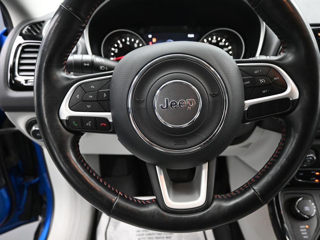 2018 Jeep Compass Limited photo 11