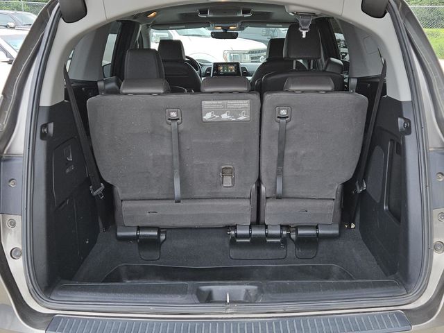 2019 Honda Odyssey Elite photo 2