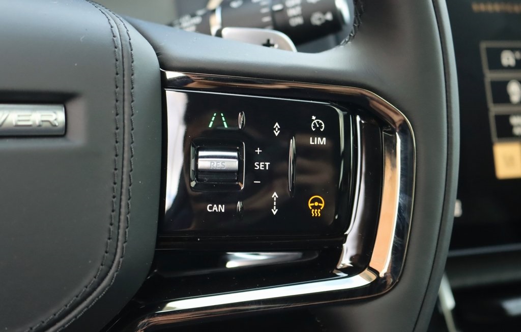 2025 LAND ROVER RANGE ROVER VELAR - Image 15