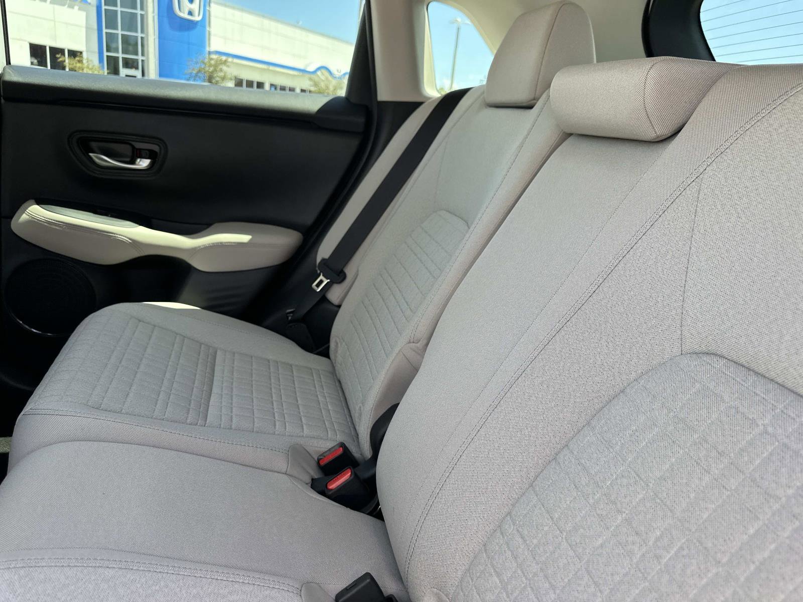 2023 Honda HR-V LX photo 10