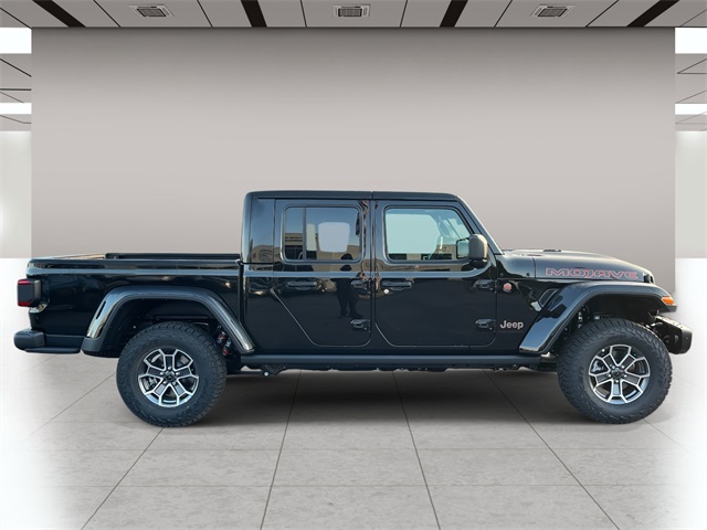2025 Jeep Gladiator Mojave photo 2