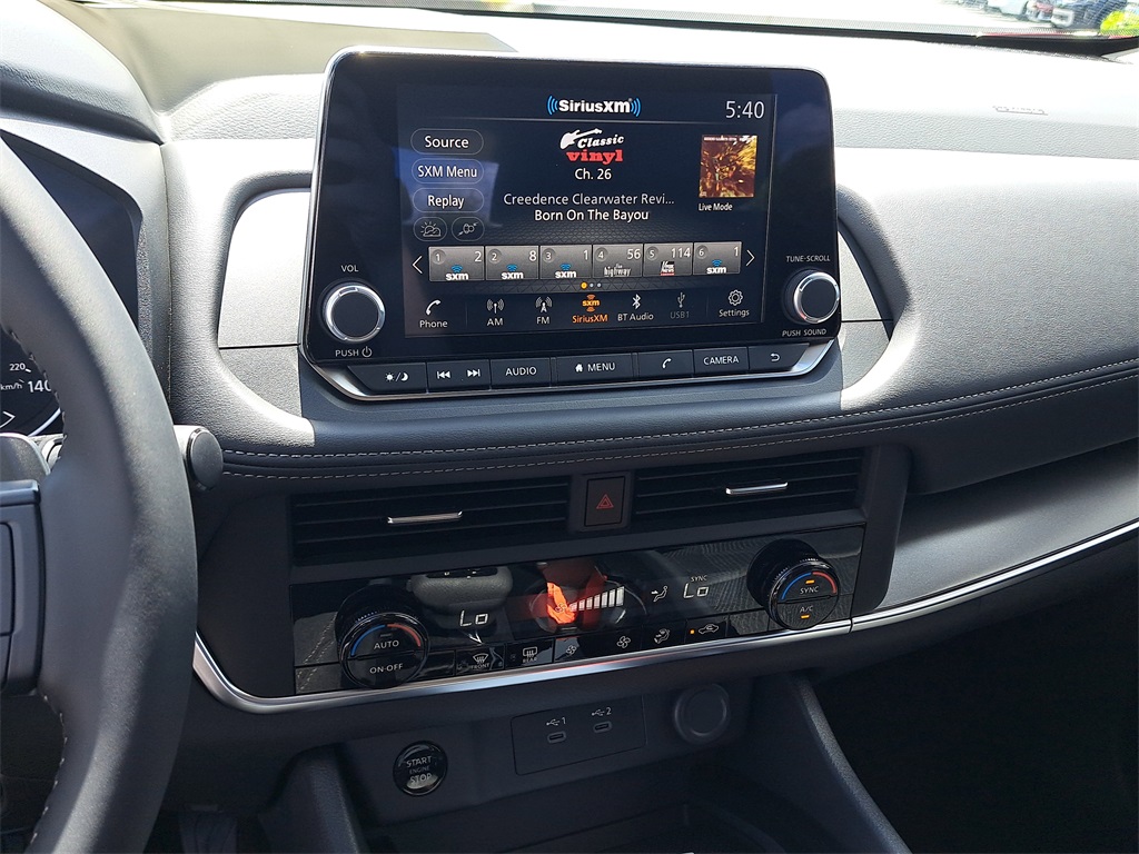 2026 Nissan Rogue SV photo 27