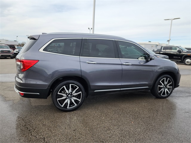 2022 Honda Pilot Touring photo 2