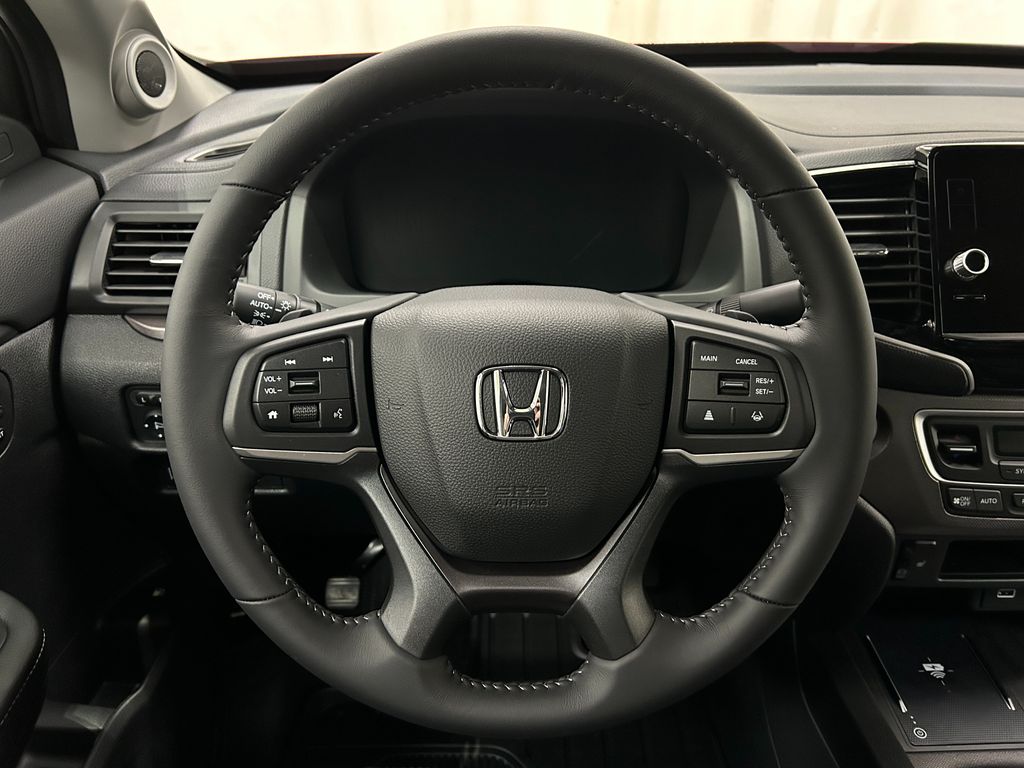 2025 Honda Ridgeline RTL photo 11