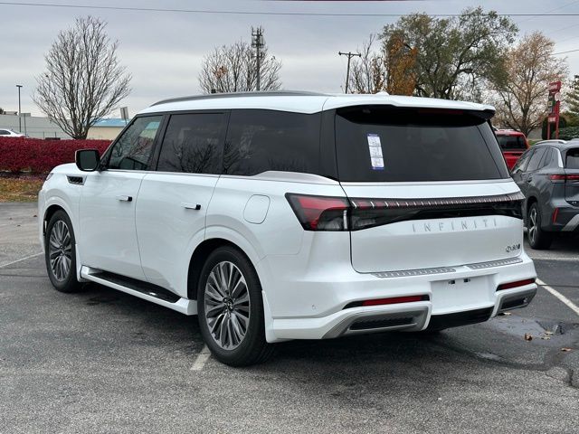 2026 Infiniti QX80 Luxe photo 4