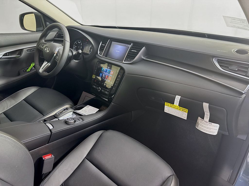 2025 Infiniti QX50 Luxe photo 31