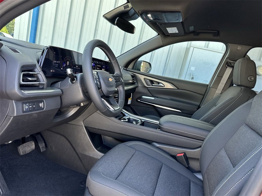 2026 Chevrolet Traverse photo 19