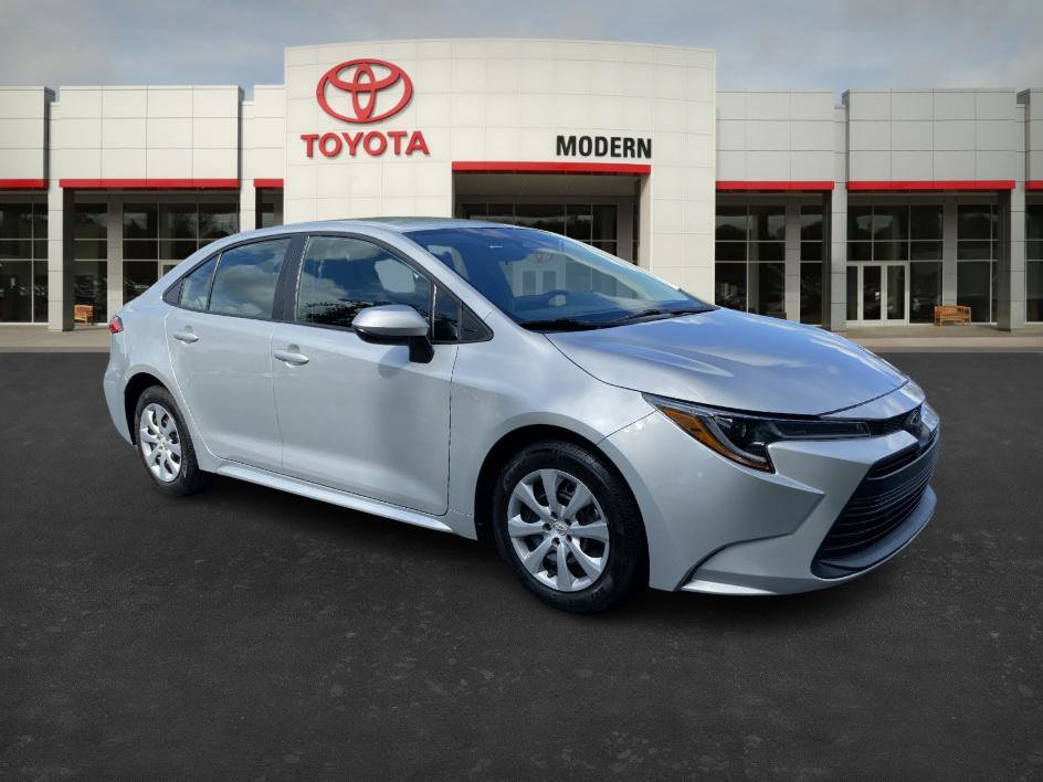 2023 Toyota Corolla LE photo 6