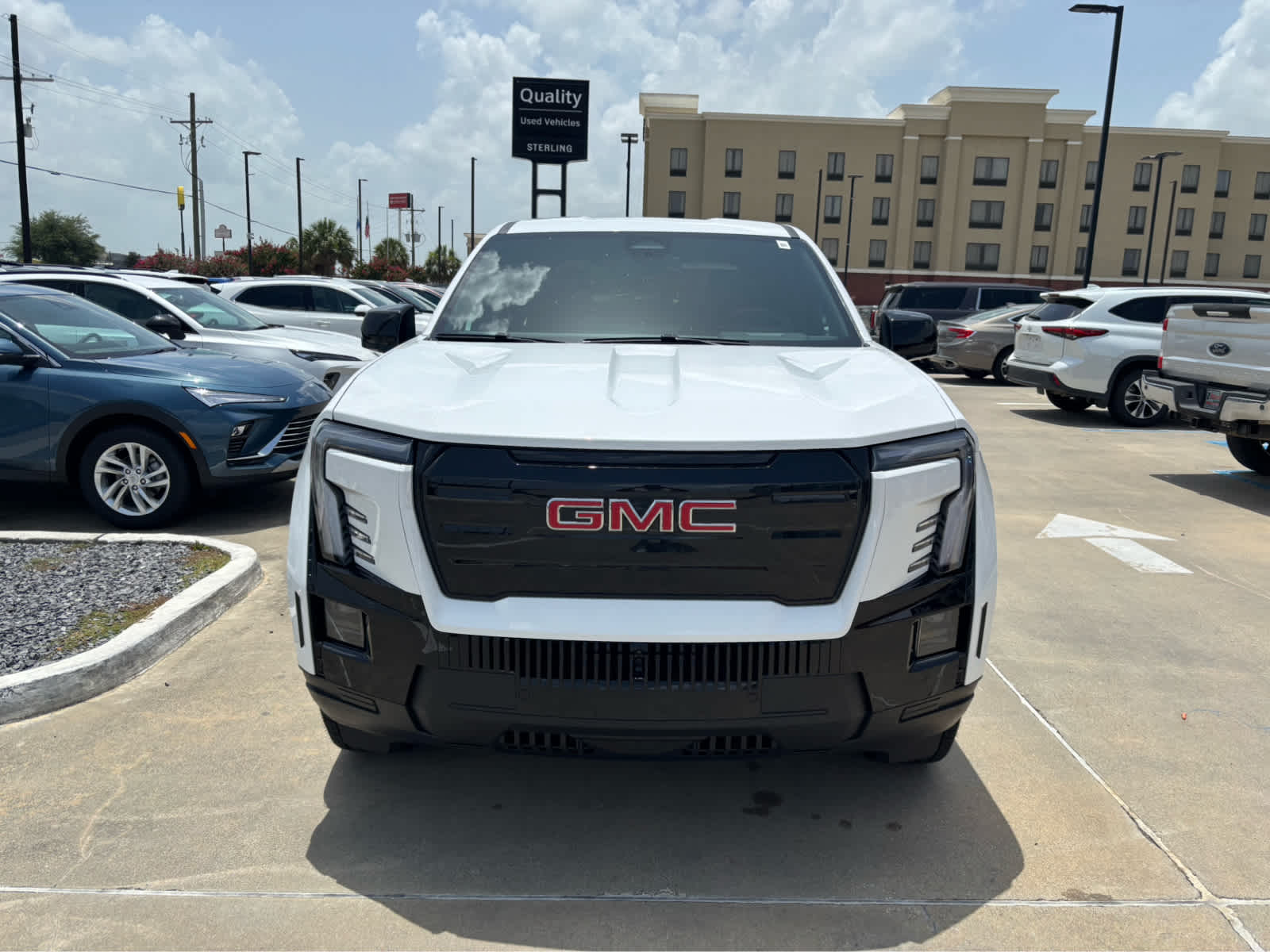 2026 Gmc Sierra Elevation photo 2