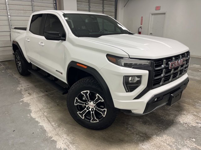2024 GMC Canyon AT4's photo