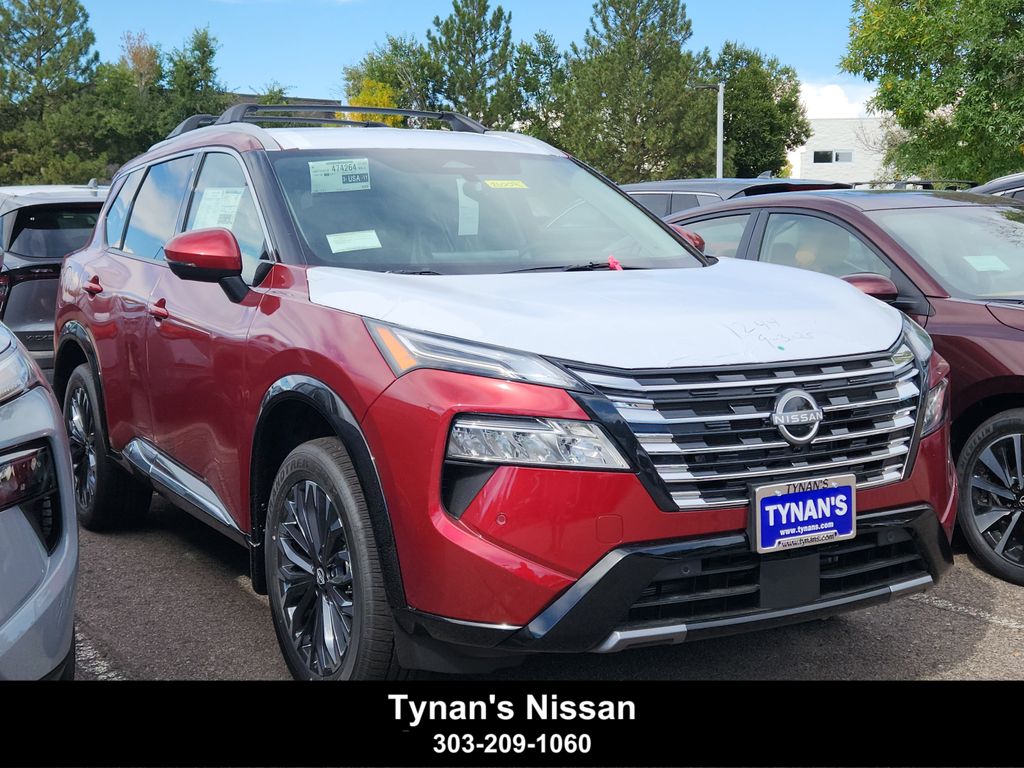 2026 Nissan Rogue Platinum's photo