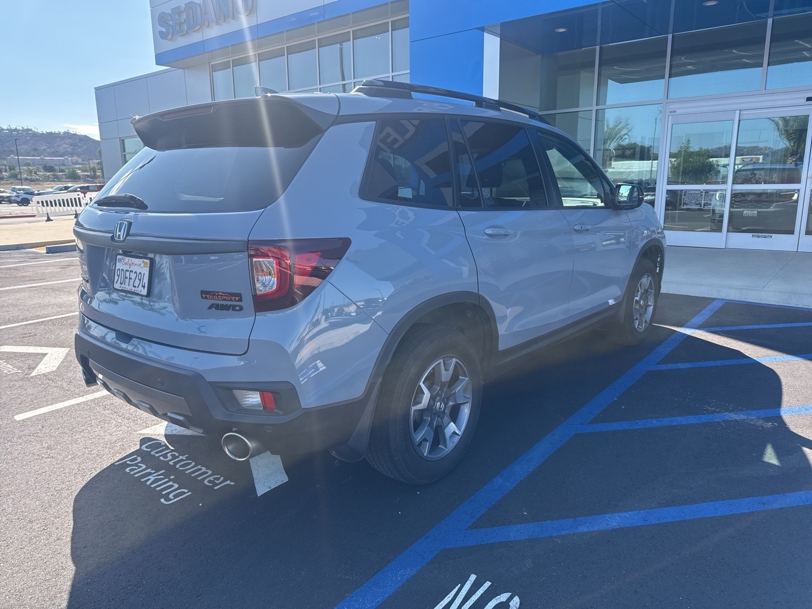 2022 Honda Passport TrailSport photo 5
