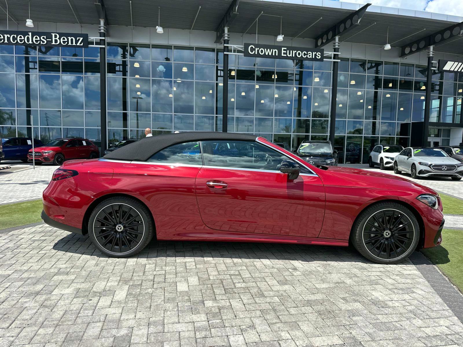 2026 Mercedes Benz CLE 300 4MATIC Cabriolet photo 3