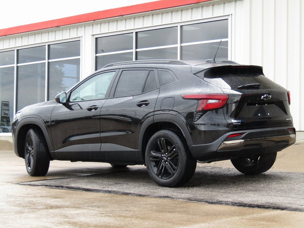 2025 Chevrolet Trax ACTIV photo 7