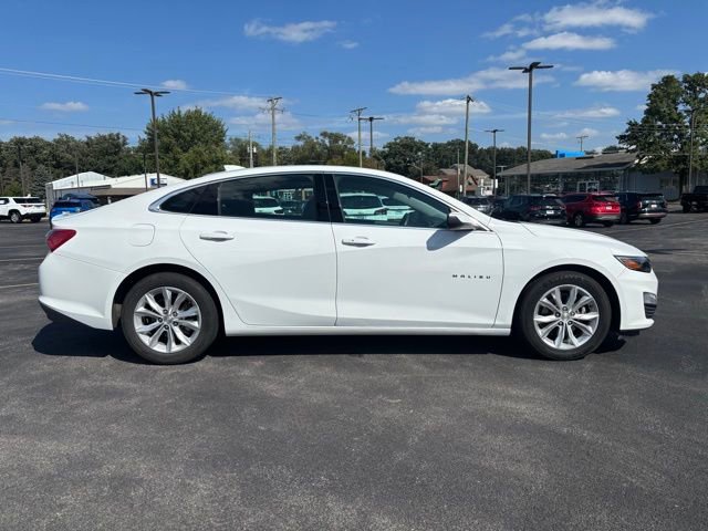 2022 Chevrolet Malibu 1LT photo 4
