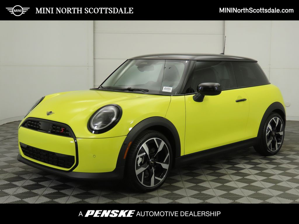 2026 MINI Hardtop 2 Door S's photo