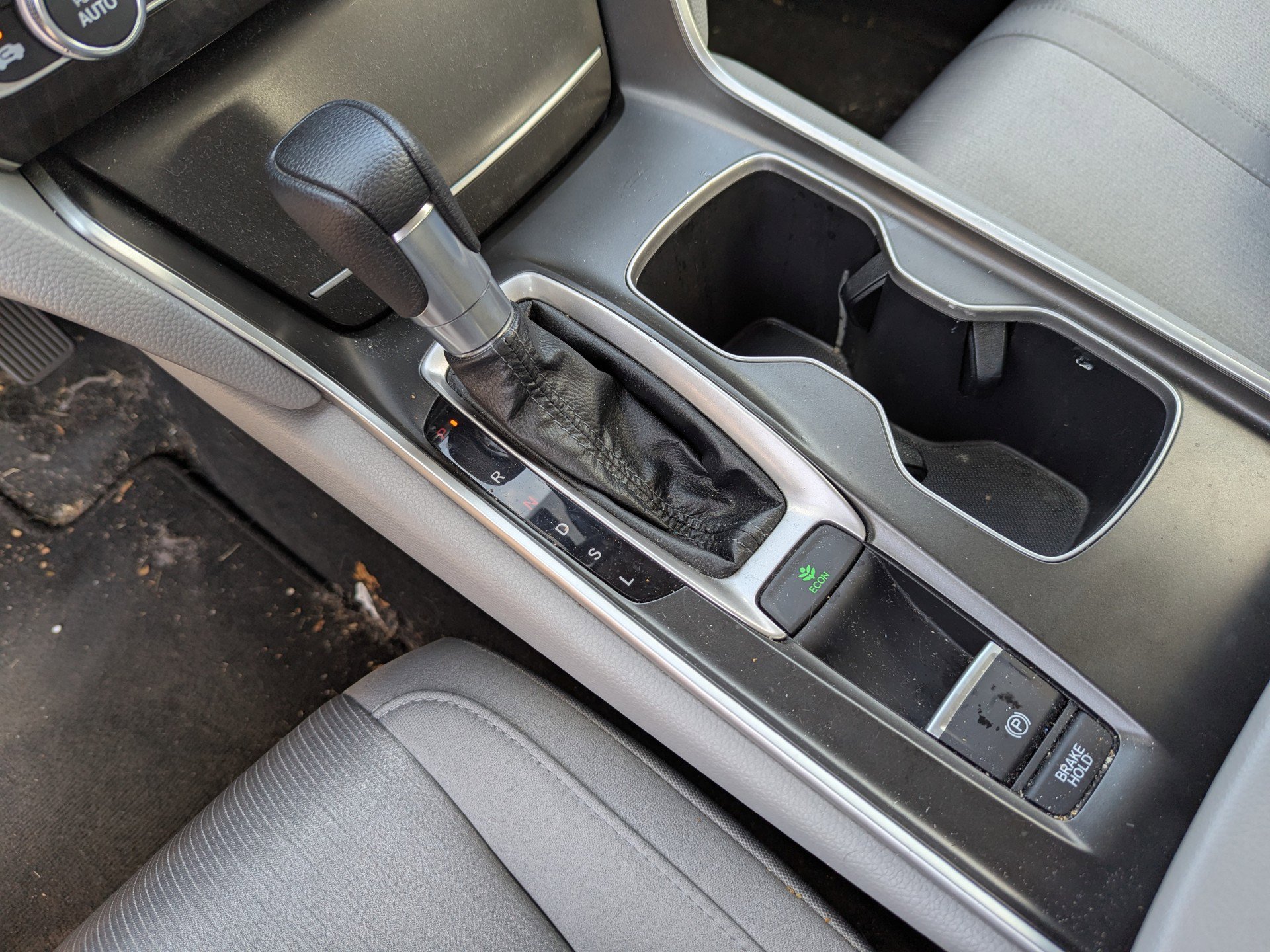 2020 Honda Accord EX photo 27