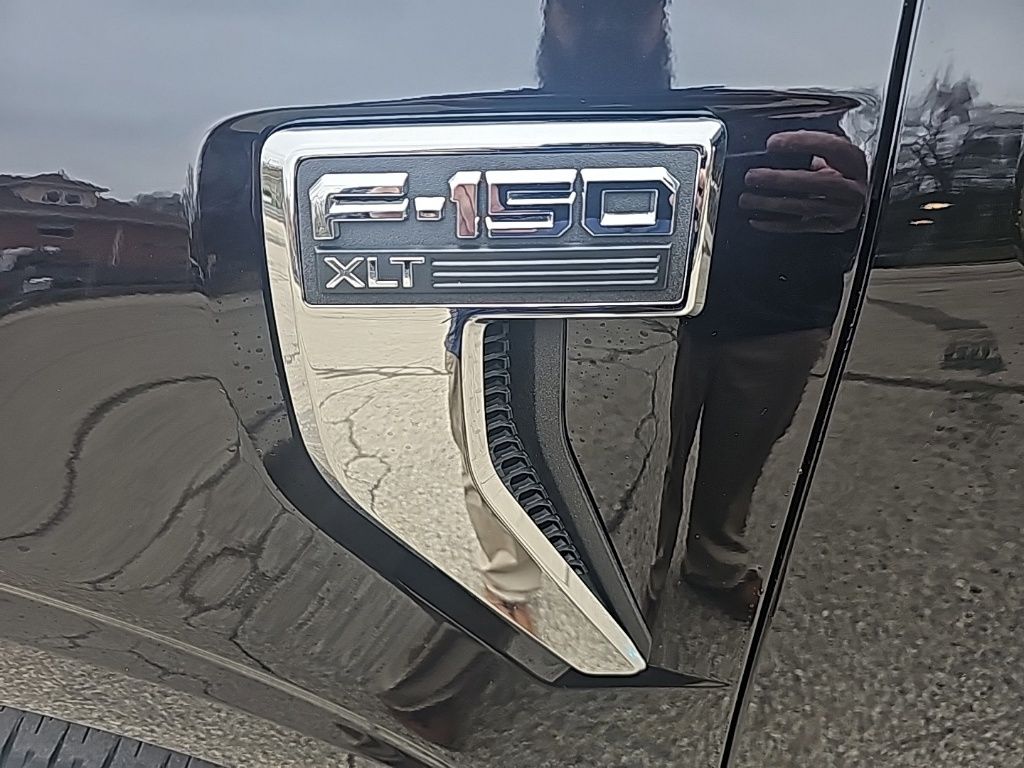 2022 Ford F-150 XLT photo 7