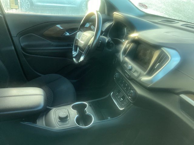2020 Gmc Terrain SLE photo 17
