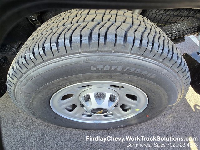 2025 Chevrolet Silverado 2500HD photo 2