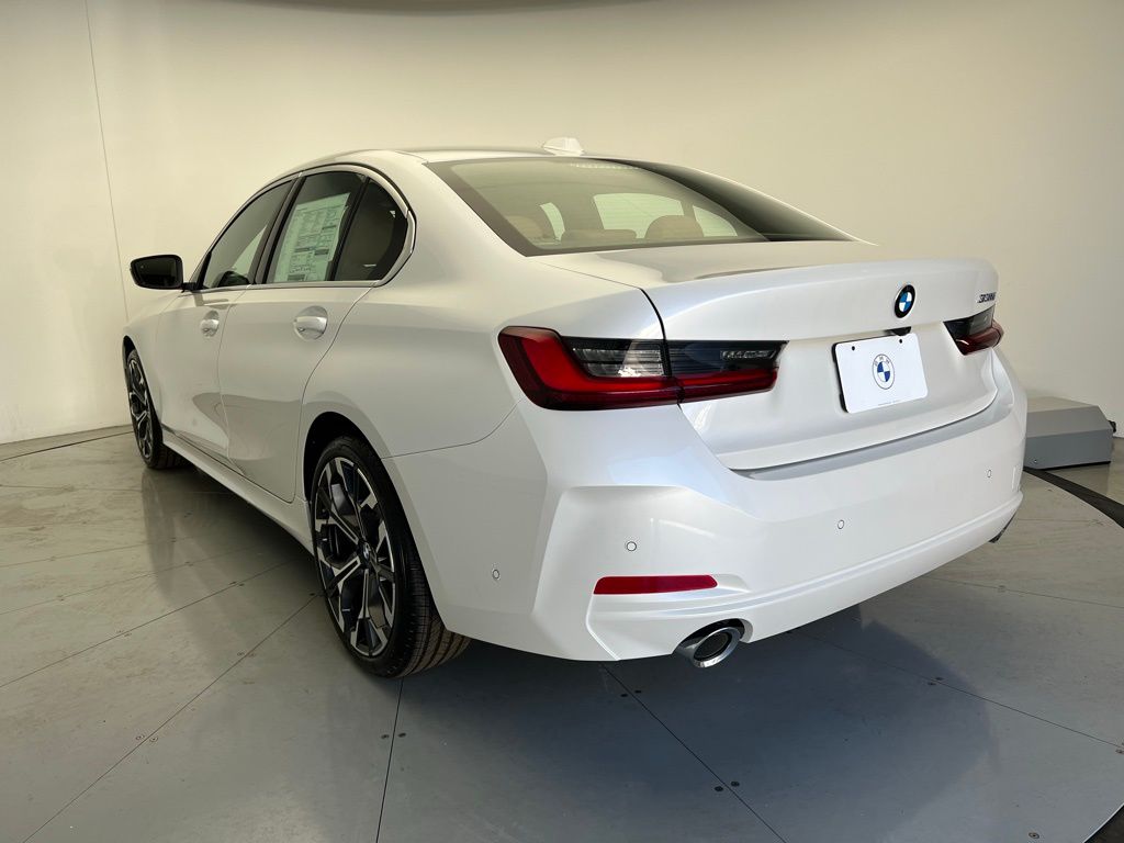 2025 Bmw 330i photo 4