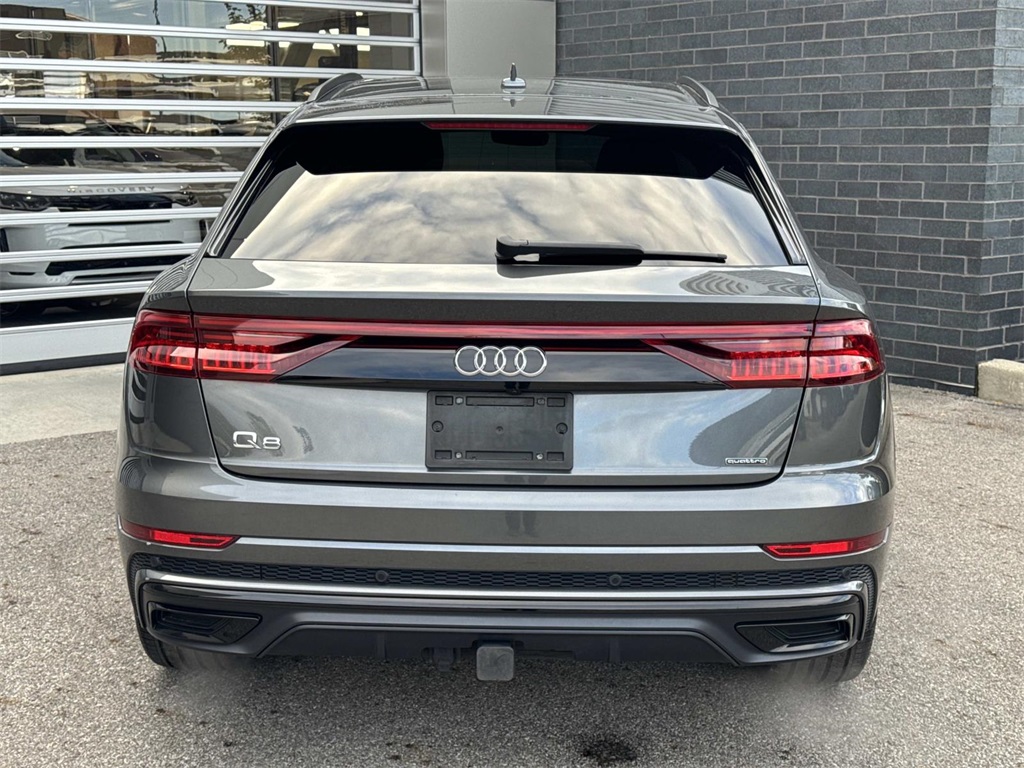 2021 Audi Q8 55 Premium Plus photo 4