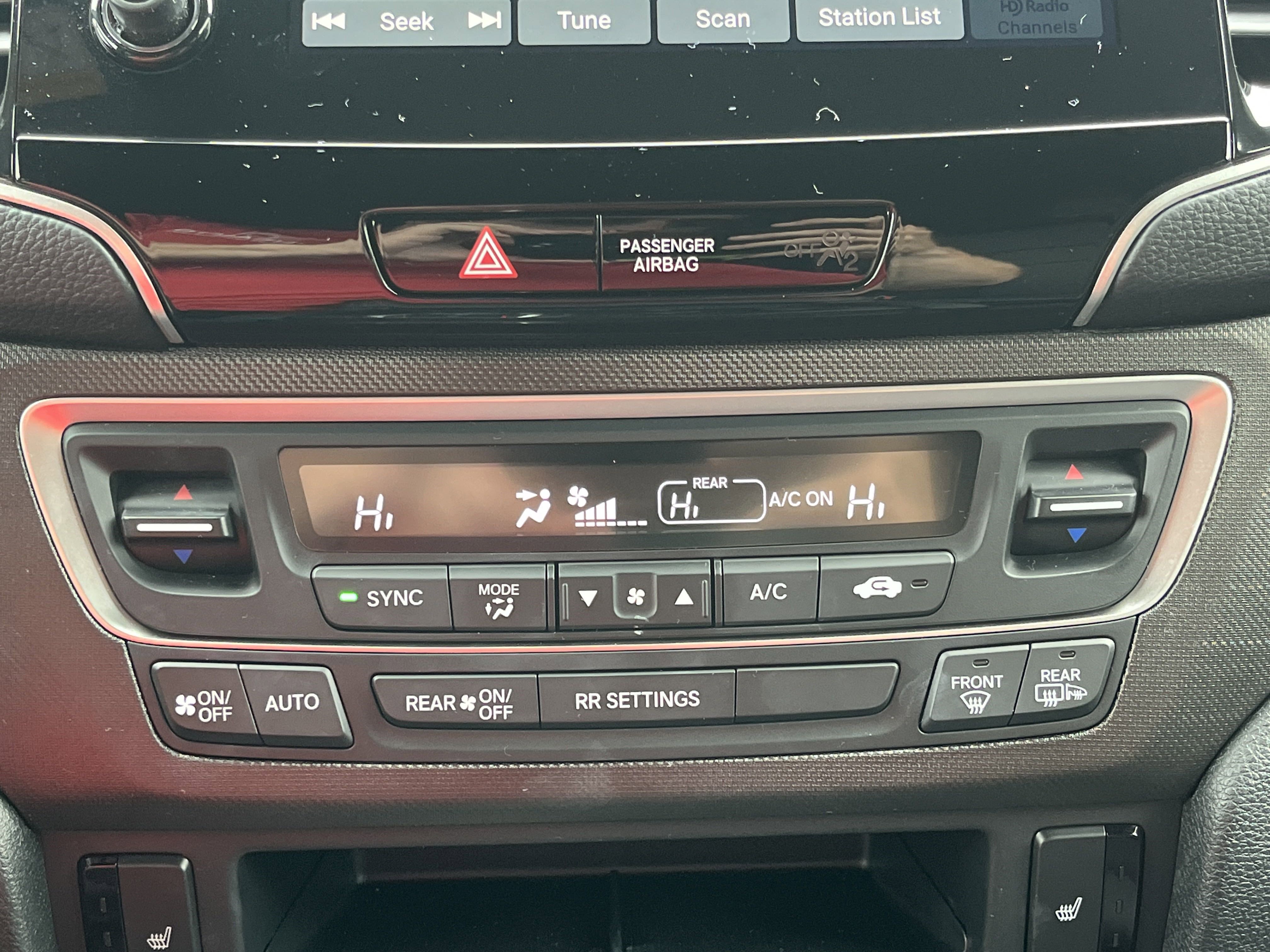 2025 Honda Passport TrailSport photo 5