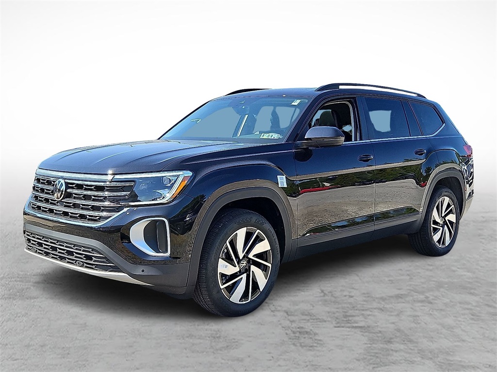 2026 Volkswagen Atlas SE Technology photo 2