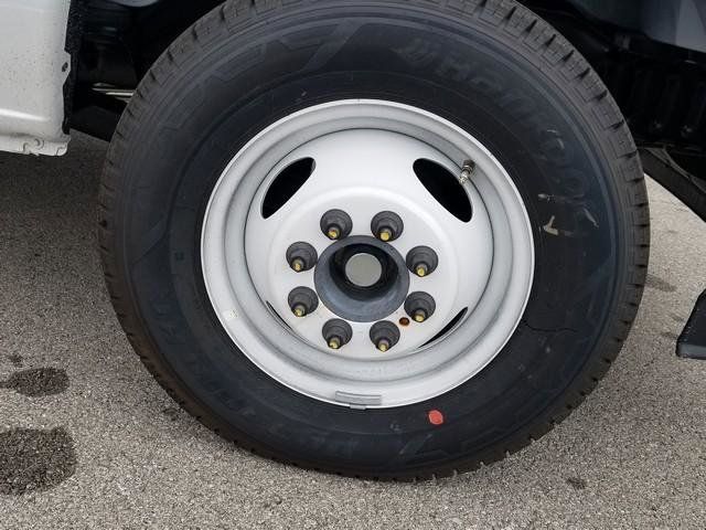 2026 Ford E-450 photo 24