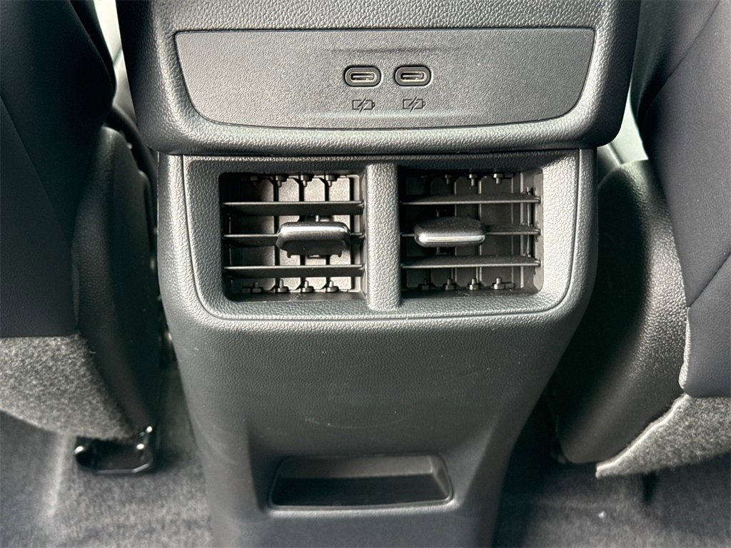 2026 GMC TERRAIN - Image 30